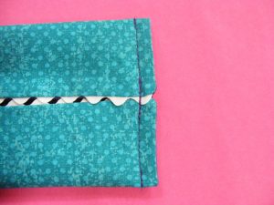 Free Tissue Pack Cover Pattern - Shiny Happy World